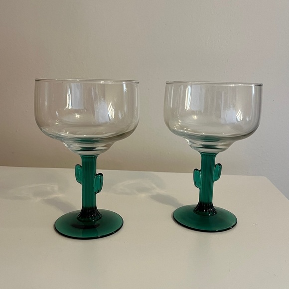 Set of 2 Green Cactus Stem Glass Margarita Glasses - Picture 2 of 5